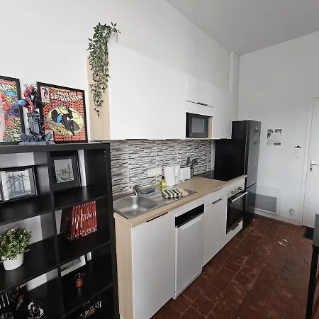 Le Qg Des Super-heros ,wifi , Centre Ville, Linge Daire