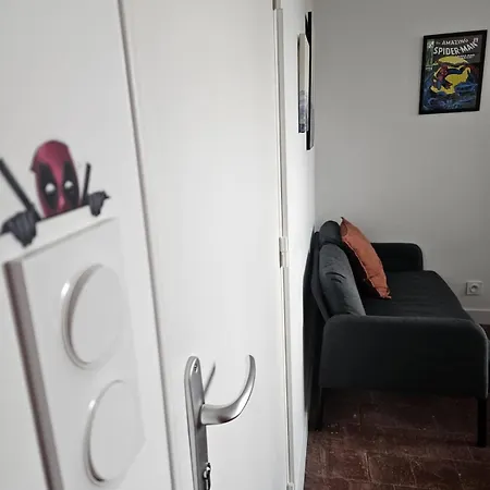 Le Qg Des Super-heros ,wifi , Centre Ville, Linge Daire *