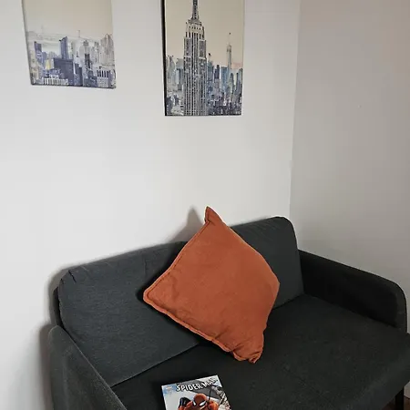 Le Qg Des Super-heros ,wifi , Centre Ville, Linge * Beaupréau-en-Mauges